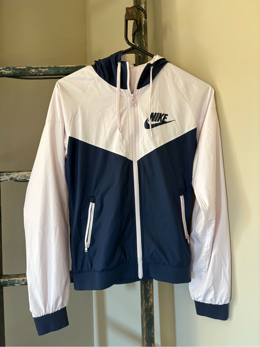Nike Light Pink & Navy Hooded Windbreaker